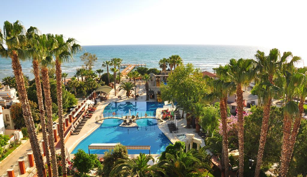 Thalia Beach Resort Hotel Ilica  Eksteriør billede