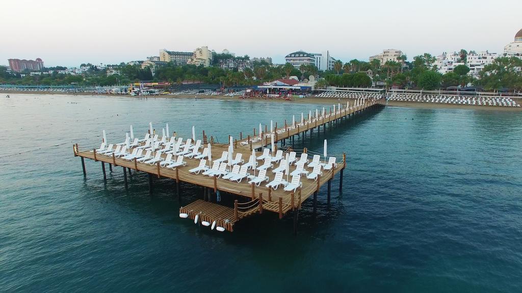 Thalia Beach Resort Hotel Ilica  Eksteriør billede