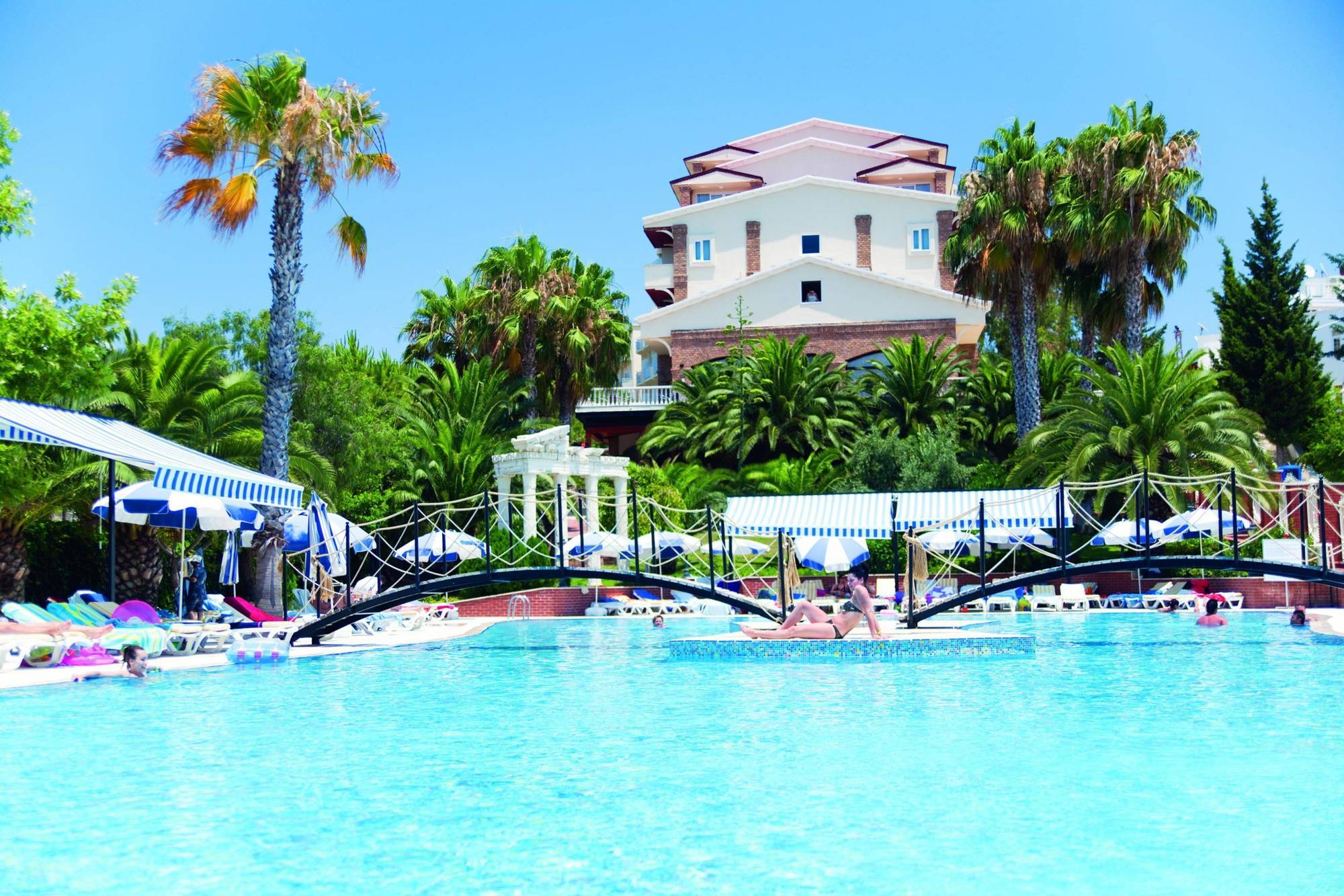 Thalia Beach Resort Hotel Ilica  Eksteriør billede