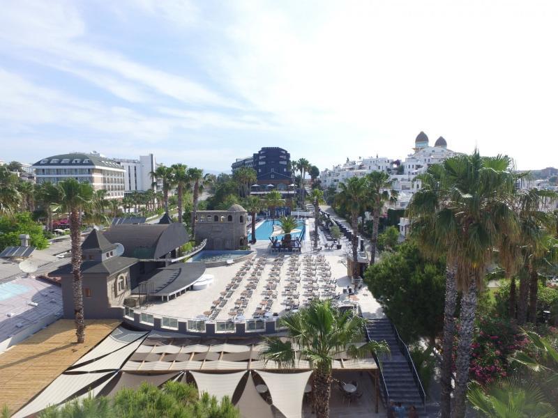 Thalia Beach Resort Hotel Ilica  Eksteriør billede